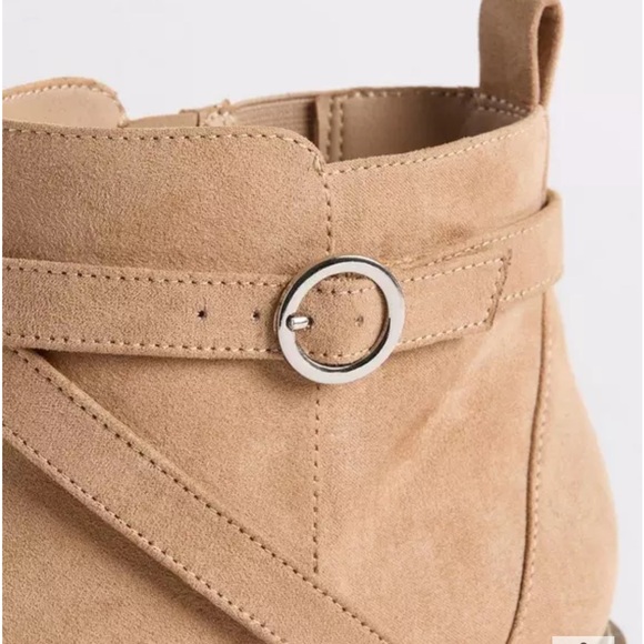 Torrid Buckle wedge boot - Picture 5 of 5